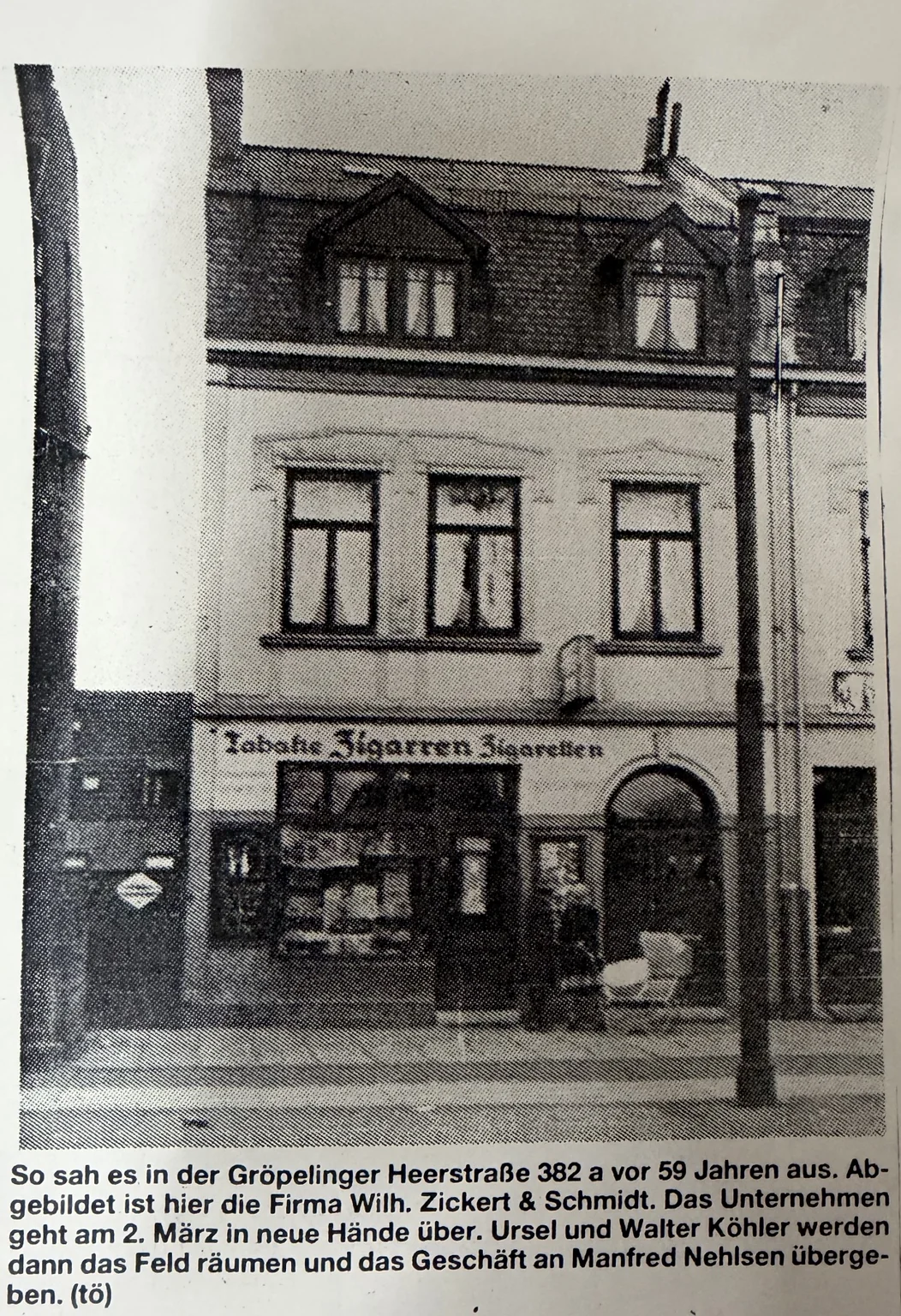 Historischer Zeitungsausschnitt mit Foto des früheren Geschäfts